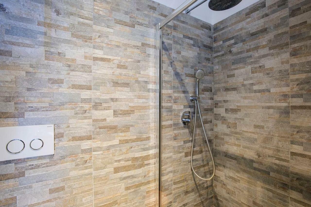 La Finestra Su Fontana Di Trevi - Charming View Apartment Rome Exterior photo